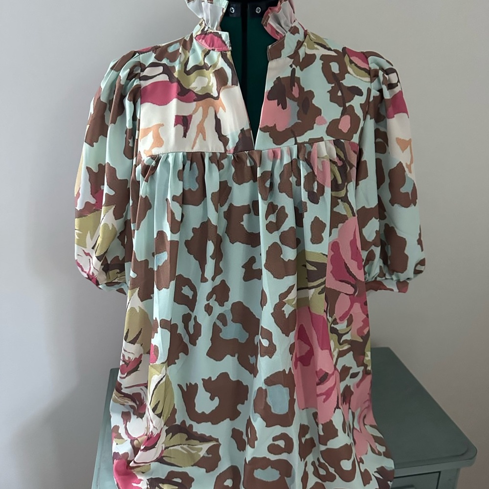 Floral Patterned Women's Top